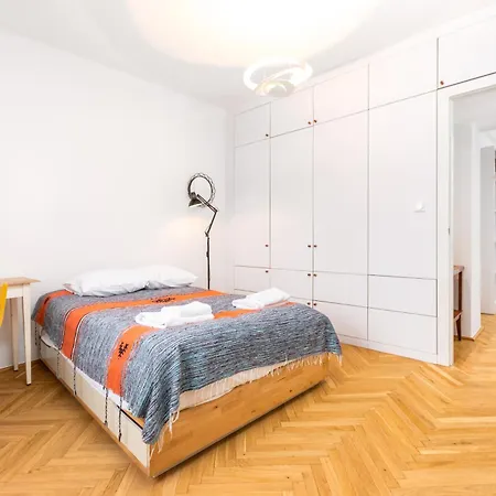 Apartman Dyminska 10a By Homeprime